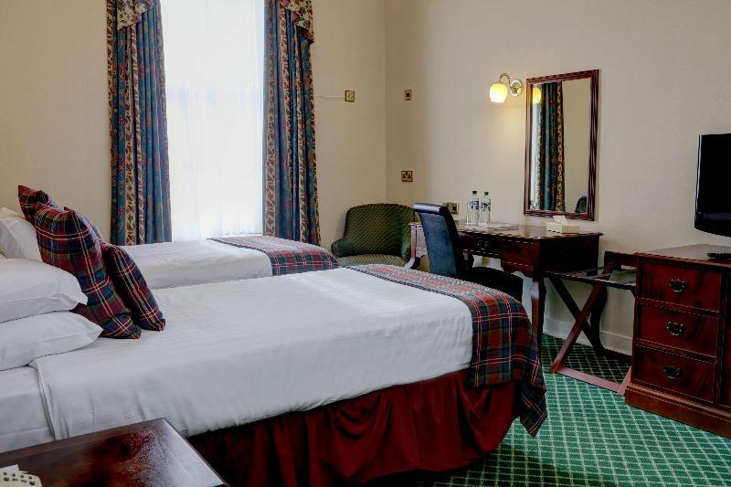 Seaton House Hotel เซนต์แอนดรูว์ ภายนอก รูปภาพ